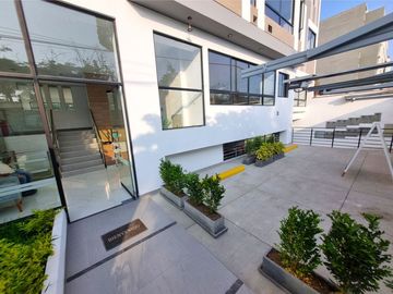 VENTA de DPTOS. en SAN BORJA - Urb. Córpac. ESTRENO
