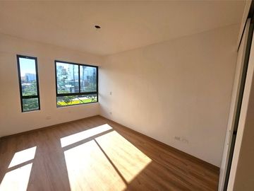 VENTA de DPTOS. en SAN BORJA - Urb. Córpac. ESTRENO