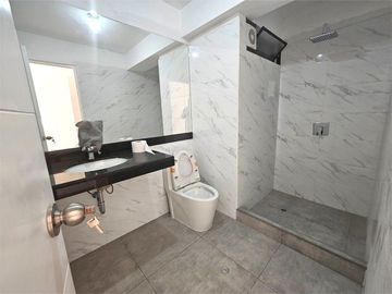 VENTA de DPTOS. en SAN BORJA - Urb. Córpac. ESTRENO