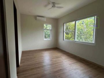 FOR SALE: HOUSE AND LOT IN SILANG, CAVITE‼️