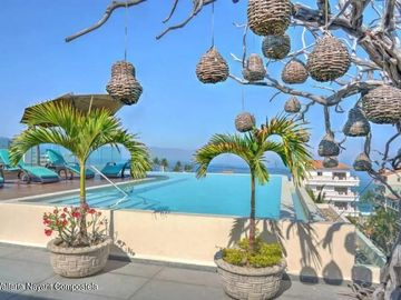 Condominio de Lujo en Venta en Nayri Life & Spa Puerto Vallarta, Emiliano Zapata.
