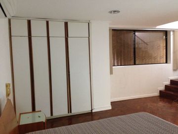 Vendo Departamento en Lomas de Urdesa