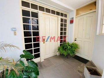 ID: 1141485 Duplex - 3Er Piso Mas Aires - 386 M2 - Entre Primavera, San Luis Y Velasco Astete