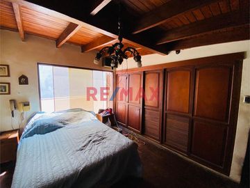 ID: 1141485 Duplex - 3Er Piso Mas Aires - 386 M2 - Entre Primavera, San Luis Y Velasco Astete