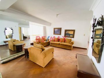 ID: 1141485 Duplex - 3Er Piso Mas Aires - 386 M2 - Entre Primavera, San Luis Y Velasco Astete