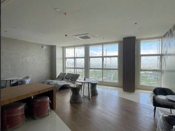 Ready for occupancy condo infront of Ateneo & Miriam - Katipunan