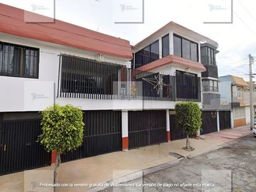 Casa en Venta en Estado de México.