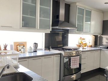 Venta Departamento en Club Golf Los Incas