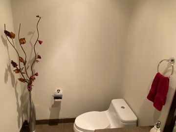 Venta Departamento en Club Golf Los Incas