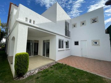 Casa en Venta, Residencial el Castaño 1