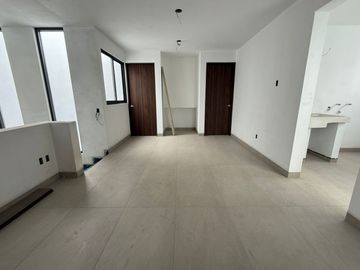 CASA NUEVA EN VENTA - LOS ROBLES
