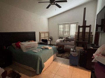 EXCELENTE RESIDENCIA EN VENTA DENTRO DEL CLUB CAMPESTRE CON ALBERCA