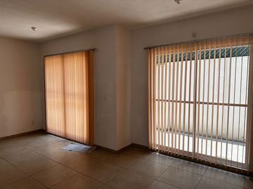 CASA EN VENTA EN LAS MISIONES II