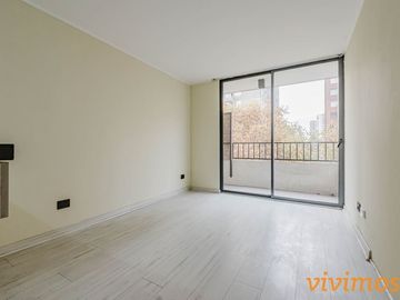 Metro Lo Ovalle, 1 Dormitorio. Moderno y funcional.