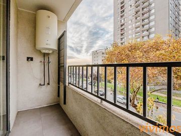 Metro Lo Ovalle, 1 Dormitorio. Moderno y funcional.