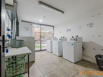 Metro Lo Ovalle, 1 Dormitorio. Moderno y funcional.