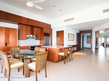 Lujoso Departamento Frente al Mar en Luma Nuevo Vallarta Oceanfront Luxury Condo at Luma – 9th Floor, 3 Bedrooms, 3.5 Baths, 329 m²