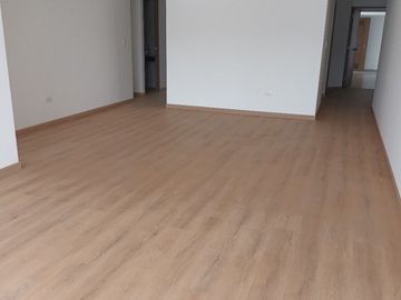 Exclusivo dpto. en zona de batallones chacarilla surco con gas cálida.