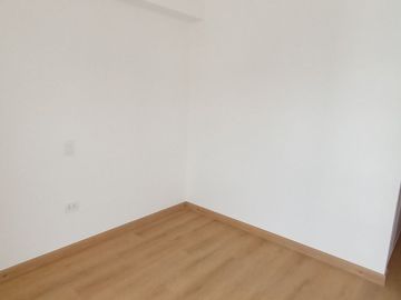 Exclusivo dpto. en zona de batallones chacarilla surco con gas cálida.