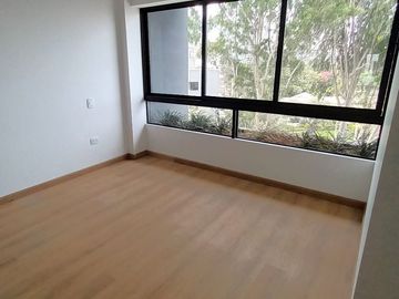 Exclusivo dpto. en zona de batallones chacarilla surco con gas cálida.