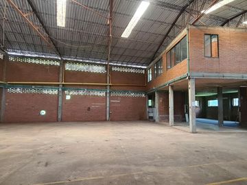 BODEGA VENTA AREA 702 M2  ACOPI YUMBO