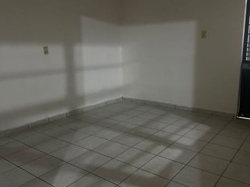Venta casa en colonia solidaridad con 230 m2 de terreno 4 habitacciones