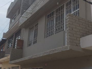 Venta casa en colonia solidaridad con 230 m2 de terreno 4 habitacciones