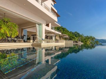 Villa de lujo frente al mar en Conchas Chinas, Puerto Vallarta | 6 recámaras, alberca privada, vistas espectaculares