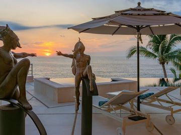 Villa de lujo frente al mar en Conchas Chinas, Puerto Vallarta | 6 recámaras, alberca privada, vistas espectaculares