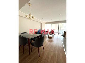 EN VENTA FUNCIONAL Y ACOGEDOR   DÚPLEX EN MIRAFLORES – IDEAL PARA INVERSIONISTAS Y PAREJAS JÓVENES
