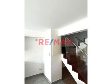 EN VENTA FUNCIONAL Y ACOGEDOR   DÚPLEX EN MIRAFLORES – IDEAL PARA INVERSIONISTAS Y PAREJAS JÓVENES