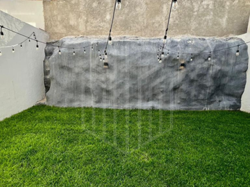 HERMOSA PROPIEDAD CON EXCELENTES ACABADOS EN LAGO ESMERALDA EN VENTA