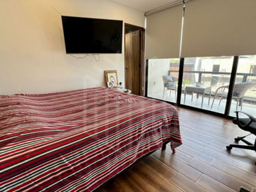 HERMOSA PROPIEDAD CON EXCELENTES ACABADOS EN LAGO ESMERALDA EN VENTA