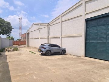 VENDO BODEGA AREA 5600 M2 ARROYOHONDO YUMBO