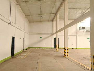 VENDO BODEGA AREA 5600 M2 ARROYOHONDO YUMBO