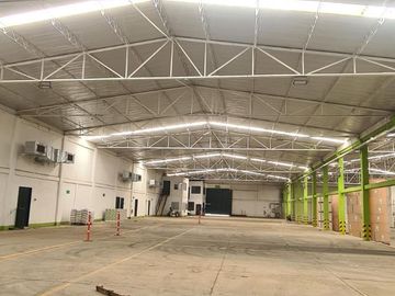 VENDO BODEGA AREA 5600 M2 ARROYOHONDO YUMBO