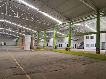 VENDO BODEGA AREA 5600 M2 ARROYOHONDO YUMBO