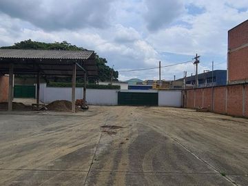 VENDO BODEGA AREA 5600 M2 ARROYOHONDO YUMBO