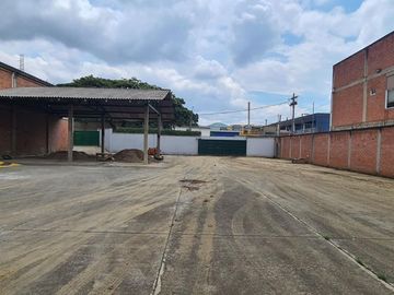 VENDO BODEGA AREA 5600 M2 ARROYOHONDO YUMBO