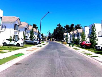 VENDE En Condominio Altue 3d,2b,1e En 136/67m2