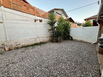 VENDE En Condominio Altue 3d,2b,1e En 136/67m2