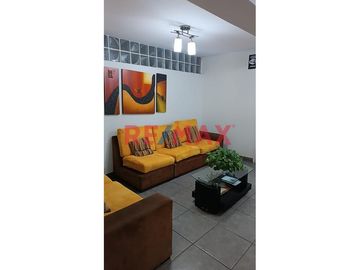 Departamento En Alquiler Ubicado En Barrio Medico De Surquillo