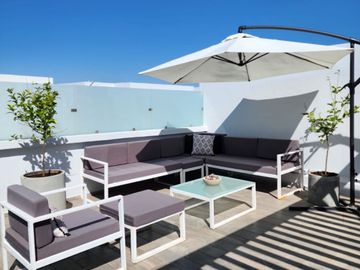 CASA EN VENTA EN SOLARES ACANTHIA