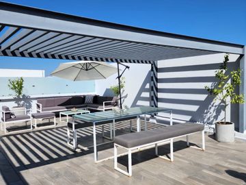 CASA EN VENTA EN SOLARES ACANTHIA