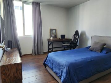 CASA EN VENTA EN SOLARES ACANTHIA