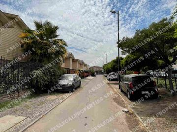 Vende Casa 3 Dormitorios En Original, 2 Baños, 2 Estacionami en Venta
