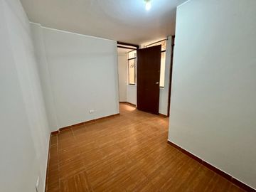 ATENCION INVERSIONISTAS Vendo Casa de 140 m2 + 5 departamentos en SMP