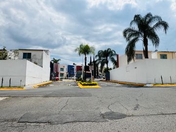 Casa en Banus Residencial, coto 2, 3 recámaras