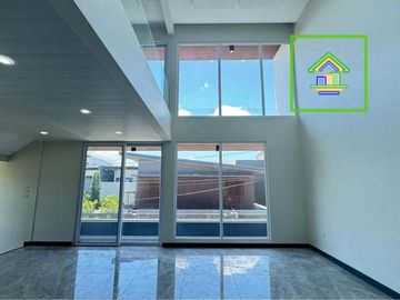 Modern Zen House and Lot For Sale with Indoor Pool