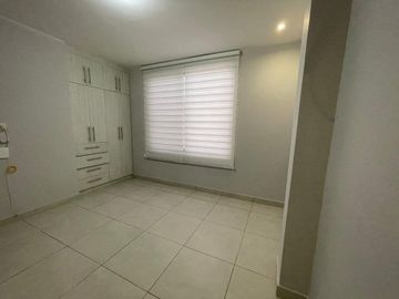 departamento de alquiler en Manta zona sur vp